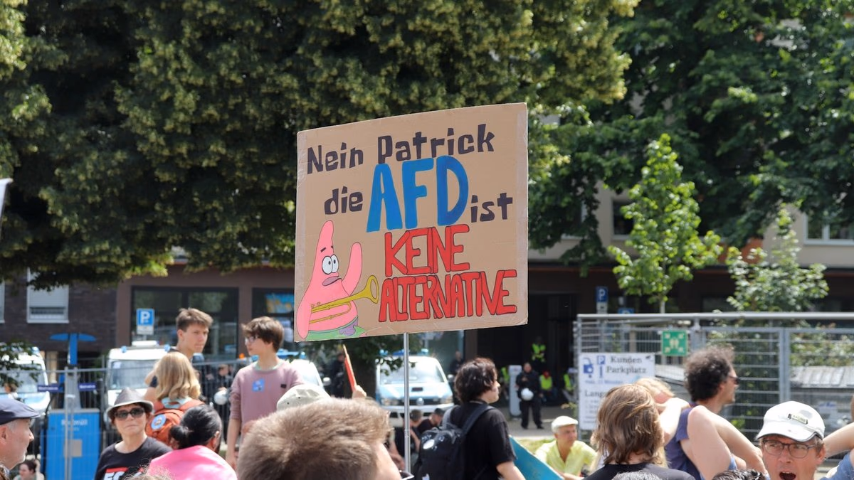AfD scheitert mit Klage gegen Mitarbeiterprüfung